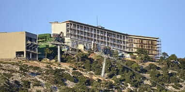 Casino Mont Parnes Regency de Atenas.