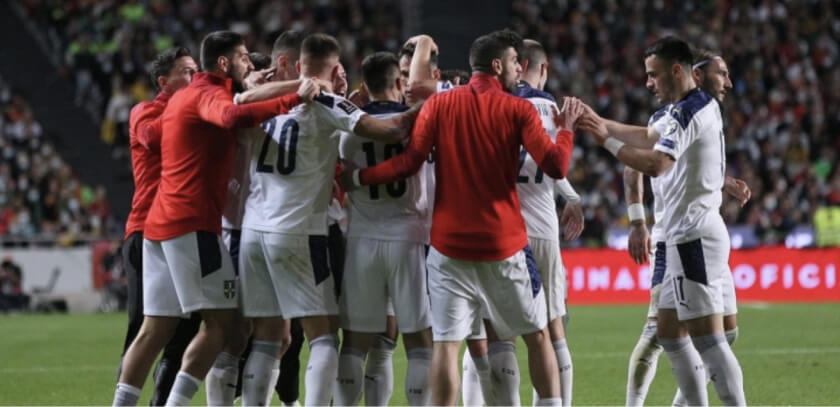 Existe alguma chance de a seleção sérvia vencer?